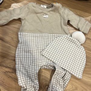 6 pjs size 6 months
